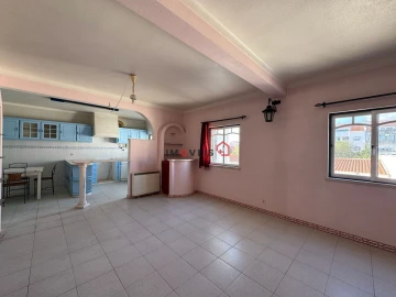 Apartamento T3 para Venda em Almeirim