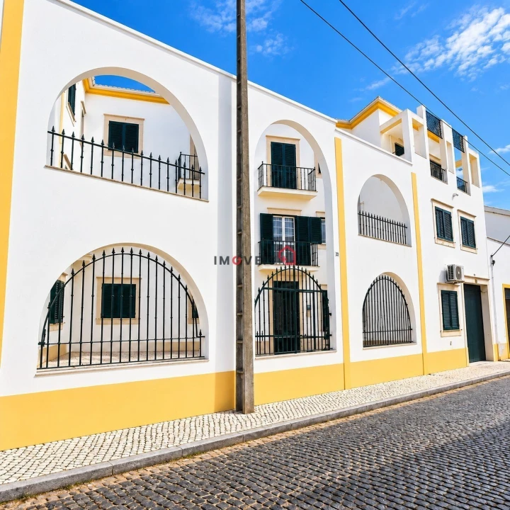 Apartamento T3 para Venda em Almeirim Foto 1