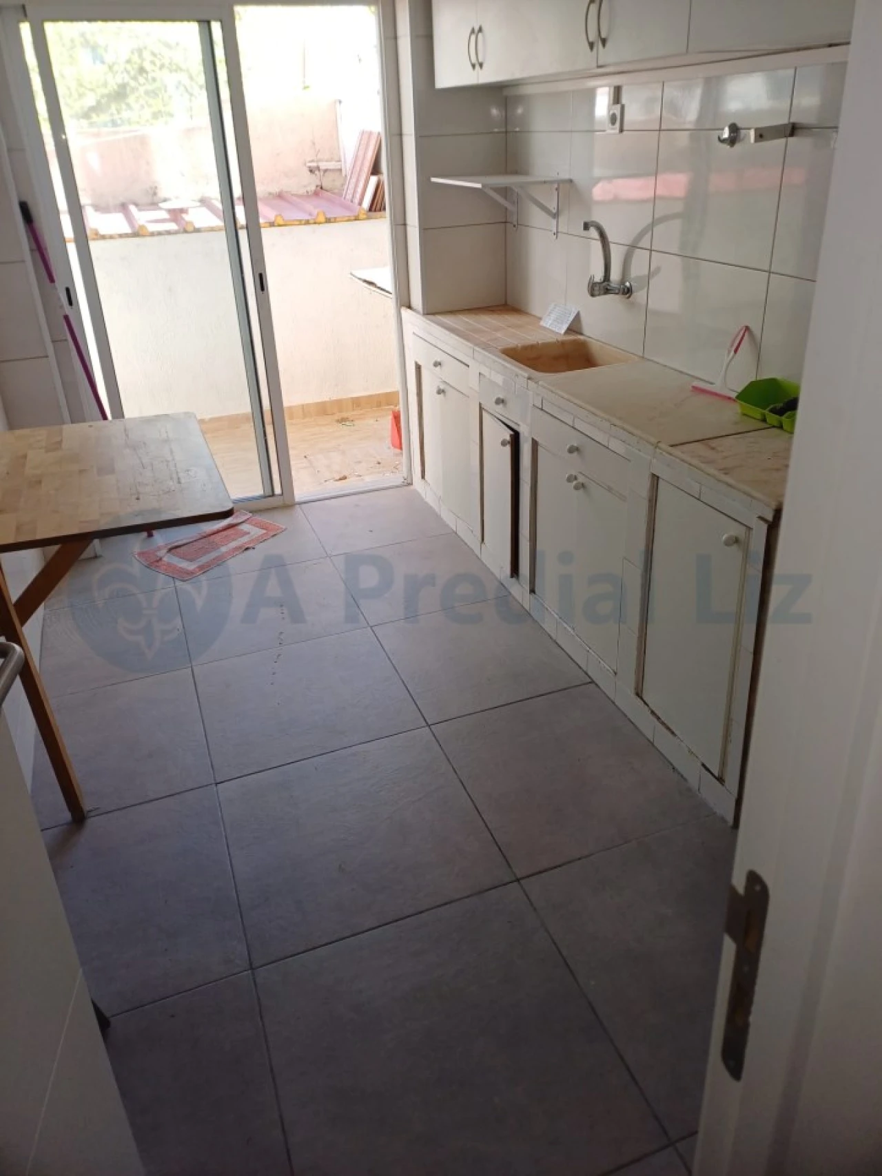 Apartamento T2 para Venda em Laranjeiro e Feijó Foto 5