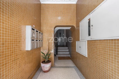 Apartamento T2 para Venda em Cedofeita, Santo Ildefonso, Sé, Miragaia, São Nicolau e Vitória