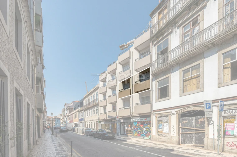 Apartamento T2 para Venda em Cedofeita, Santo Ildefonso, Sé, Miragaia, São Nicolau e Vitória Foto 26
