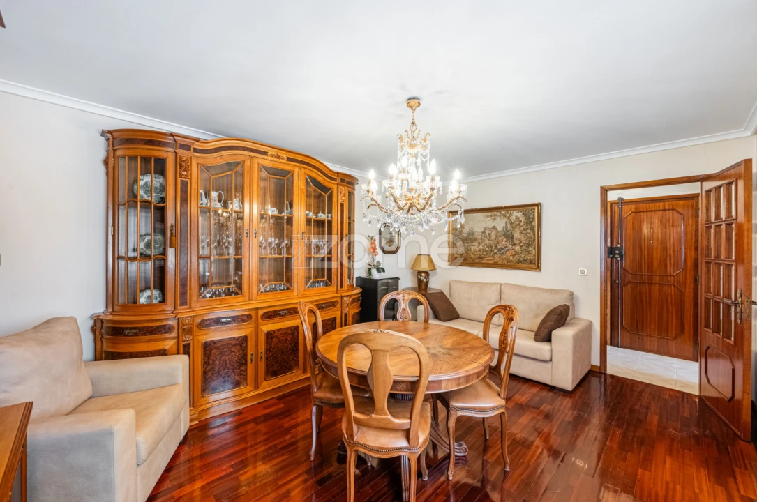 Apartamento T2 para Venda em Cedofeita, Santo Ildefonso, Sé, Miragaia, São Nicolau e Vitória Foto 7