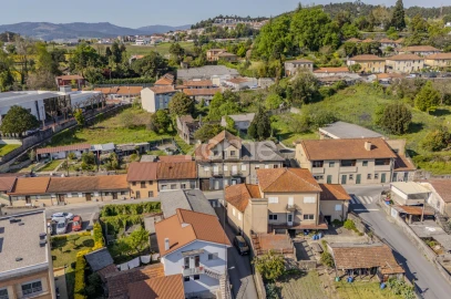 Moradia T4 para Venda em Selho (São Jorge)