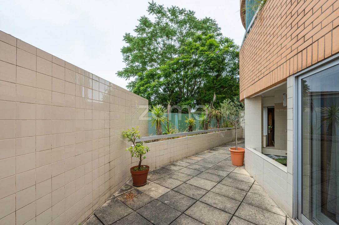 Apartamento T3 para Arrendamento em São Mamede de Infesta e Senhora da Hora Foto 24