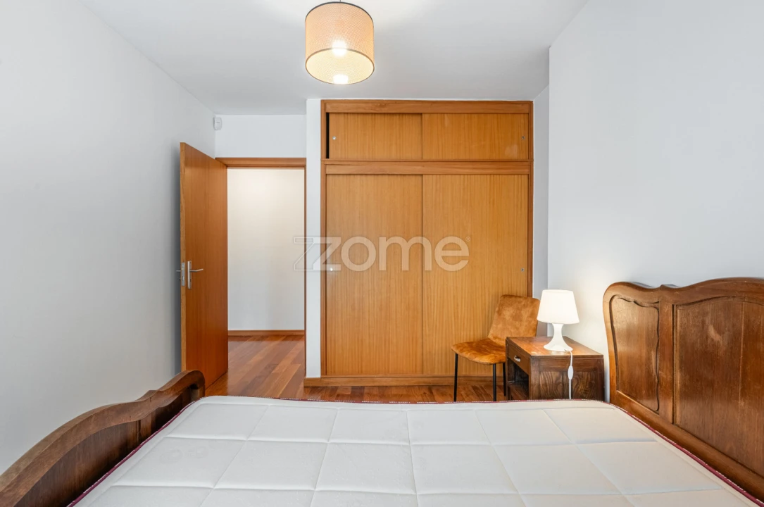 Apartamento T3 para Arrendamento em São Mamede de Infesta e Senhora da Hora Foto 14