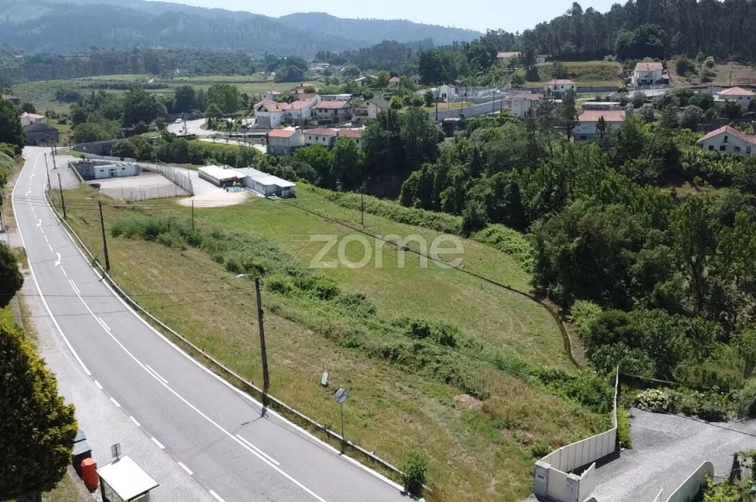 Terreno para Venda em Arosa e Castelões Foto 1