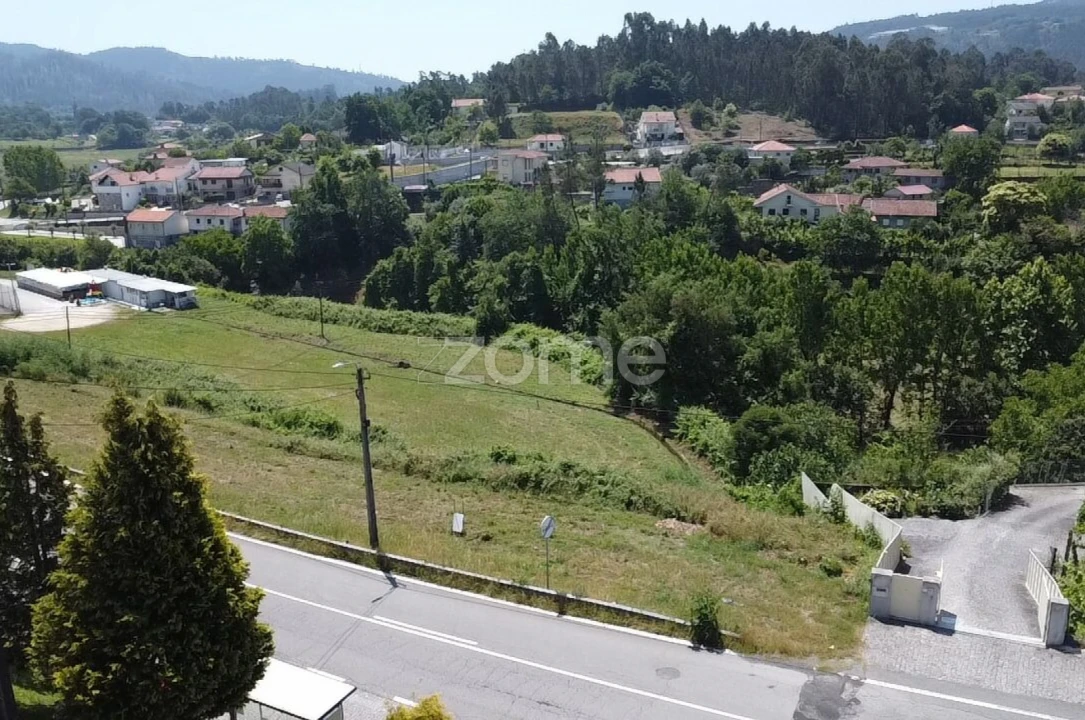 Terreno para Venda em Arosa e Castelões Foto 3