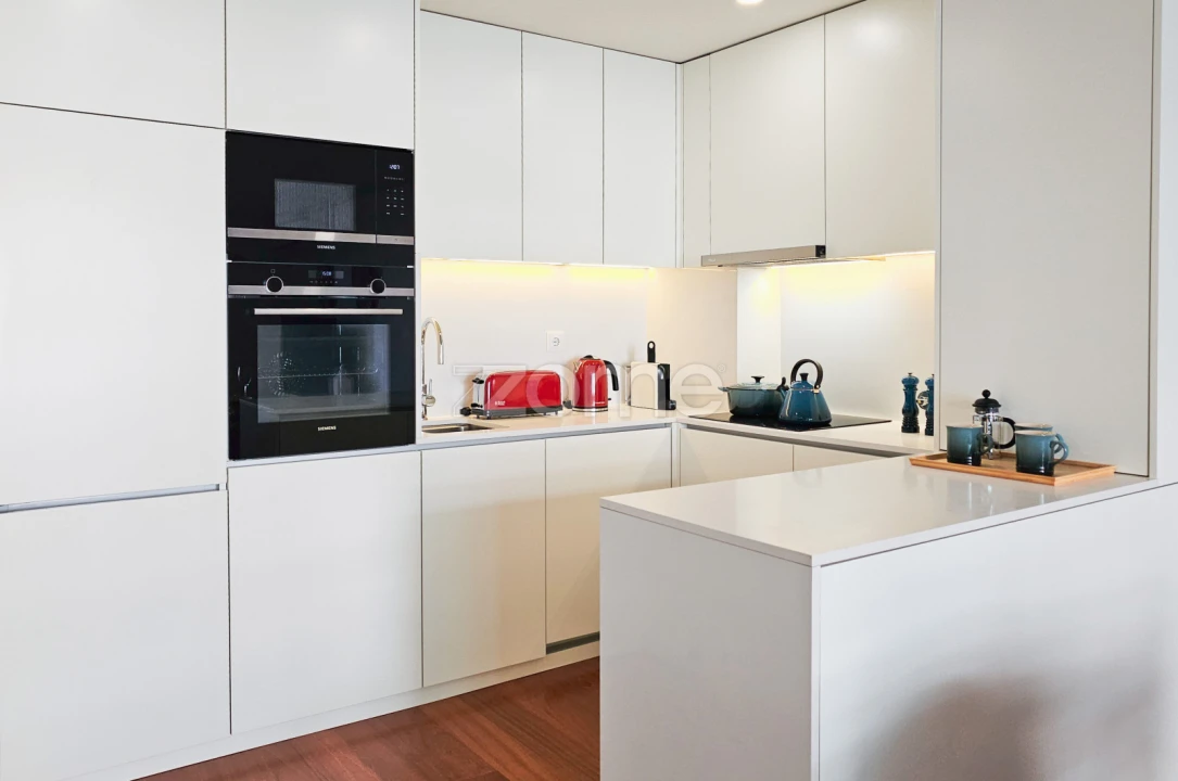 Apartamento T1 para Venda em Ramalde Foto 1