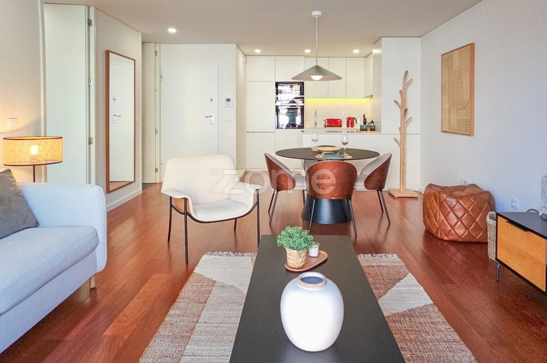 Apartamento T1 para Venda em Ramalde Foto 5
