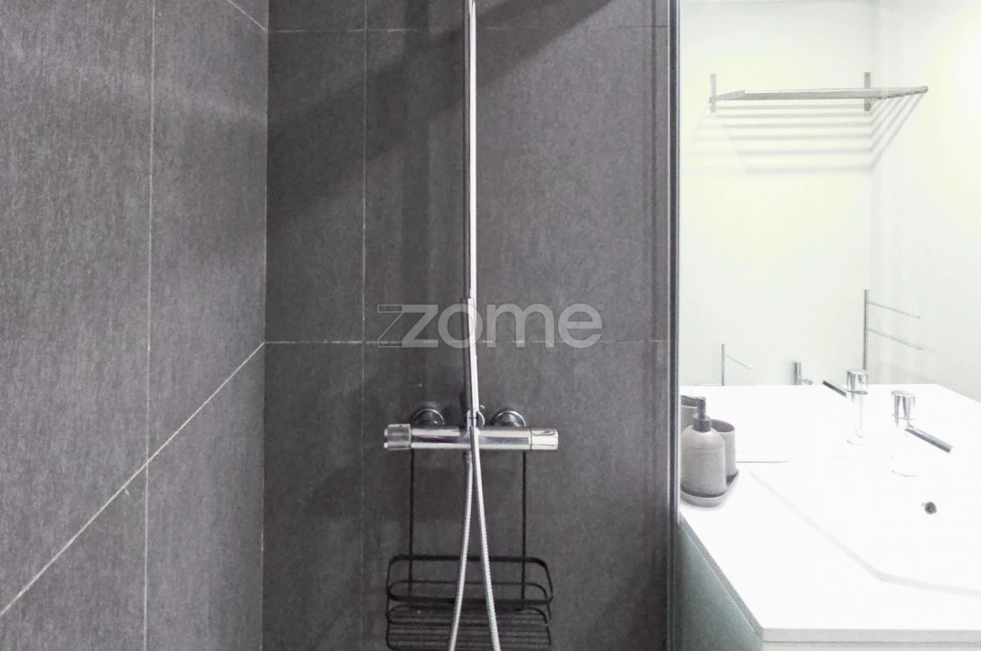 Apartamento T1 para Venda em Ramalde Foto 28