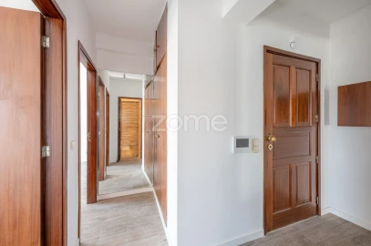 Apartamento T3 para Arrendamento em Aguas Santas
