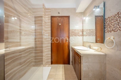 Apartamento T3 para Arrendamento em Aguas Santas
