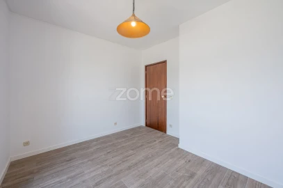 Apartamento T3 para Arrendamento em Aguas Santas