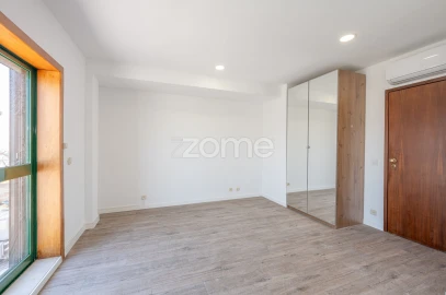Apartamento T3 para Arrendamento em Aguas Santas