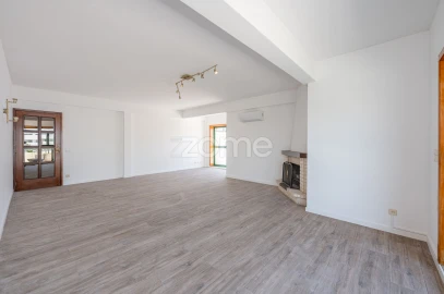 Apartamento T3 para Arrendamento em Aguas Santas