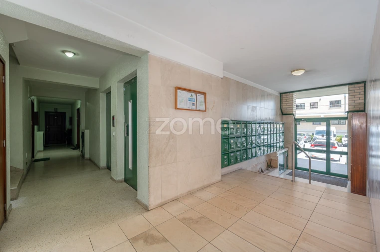 Apartamento T3 para Arrendamento em Aguas Santas Foto 4