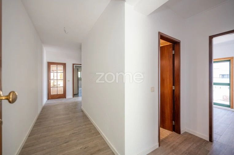 Apartamento T3 para Arrendamento em Aguas Santas Foto 5