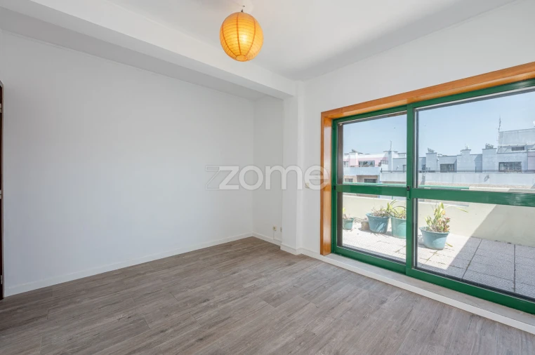 Apartamento T3 para Arrendamento em Aguas Santas Foto 8