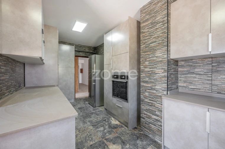 Apartamento T3 para Arrendamento em Aguas Santas Foto 35