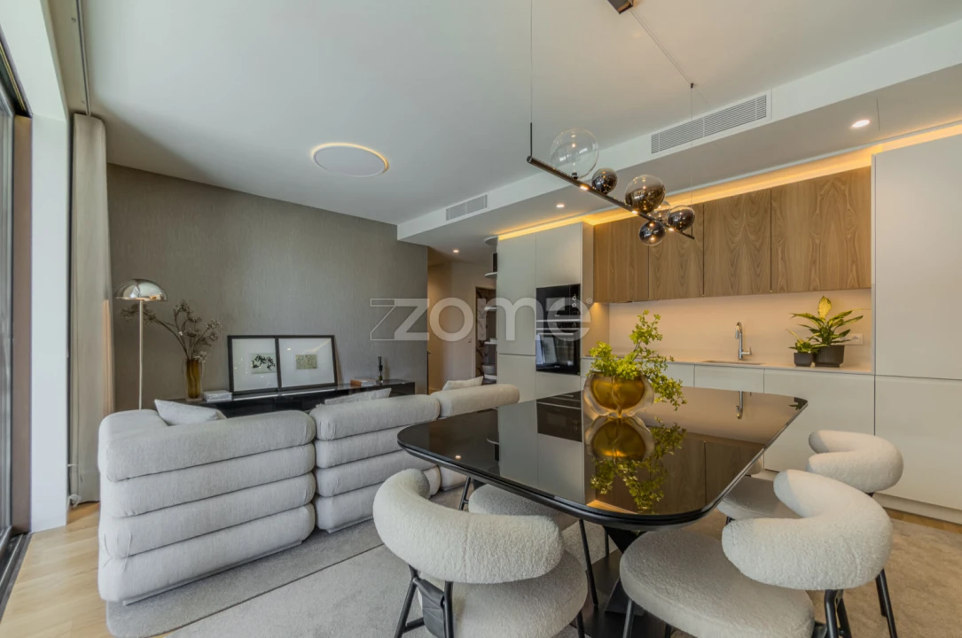 Apartamento T3 para Venda em Santa Marinha e São Pedro da Afurada Foto 1