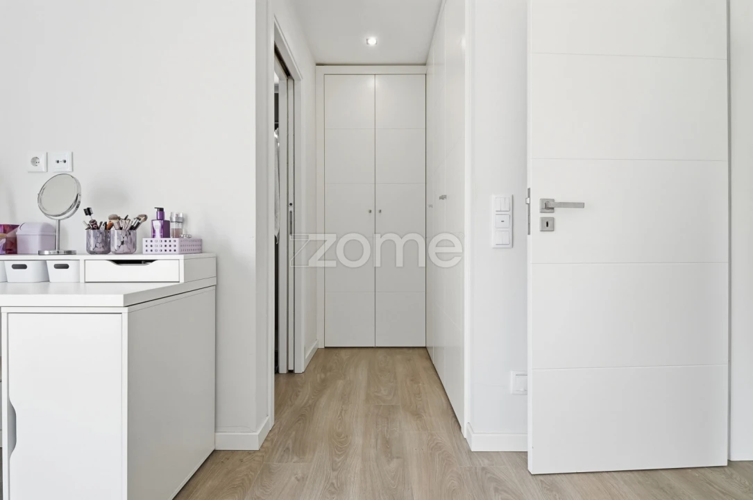 Moradia T4 para Venda em São Domingos de Rana Foto 20