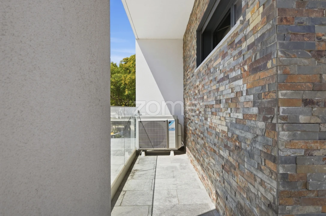 Moradia T4 para Venda em São Domingos de Rana Foto 31