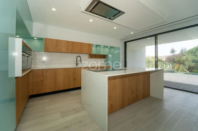 Moradia T6 para Venda em Alcabideche