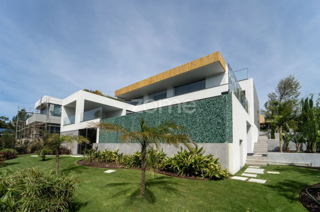 Moradia T6 para Venda em Alcabideche Foto 32