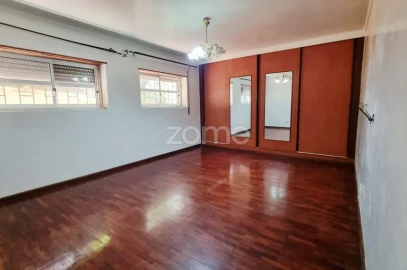 Apartamento T2 para Venda em Algueirão-Mem Martins