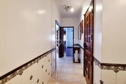 Apartamento T2 para Venda em Algueirão-Mem Martins