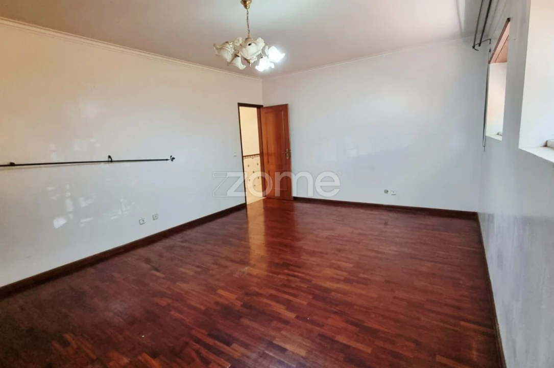 Apartamento T2 para Venda em Algueirão-Mem Martins Foto 20