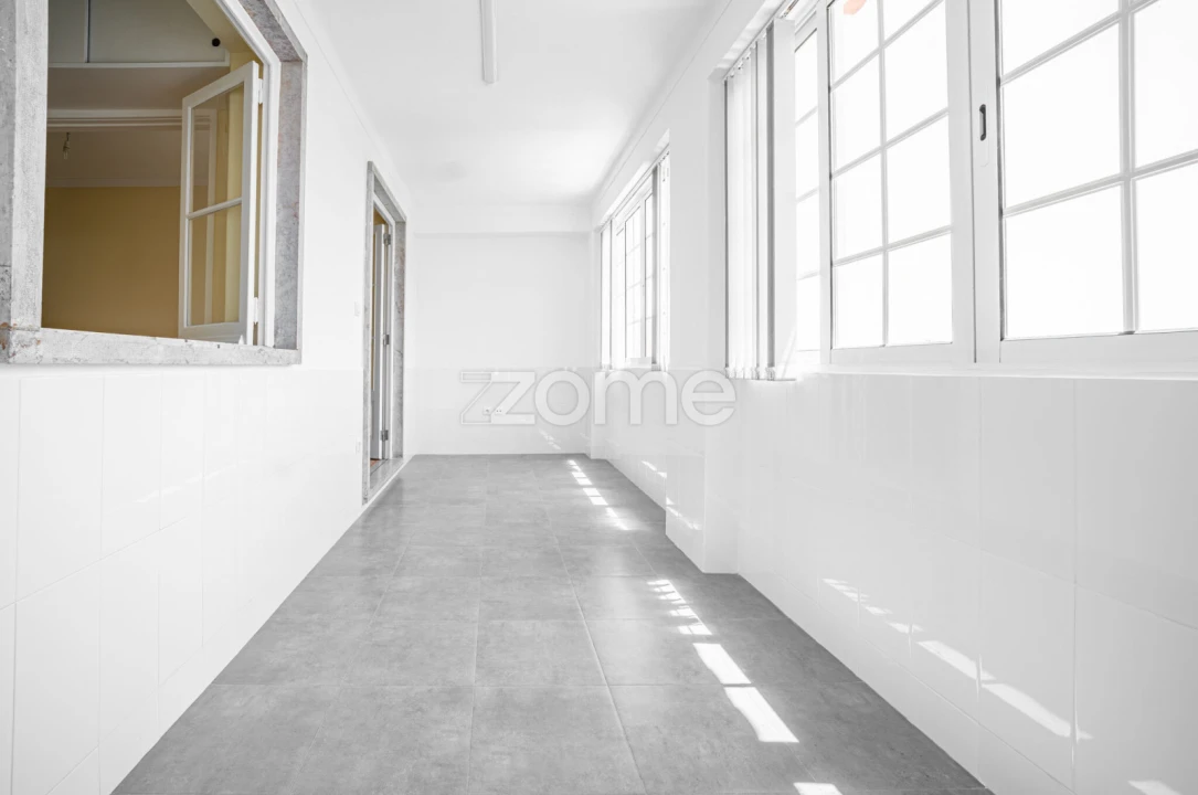Apartamento T3 para Arrendamento em Carnaxide e Queijas Foto 19