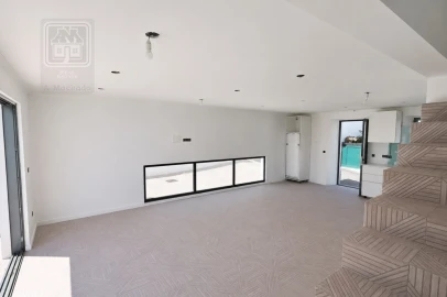 Moradia T1 para Venda em Santana