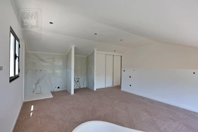 Moradia T1 para Venda em Santana