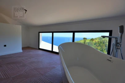 Moradia T1 para Venda em Santana