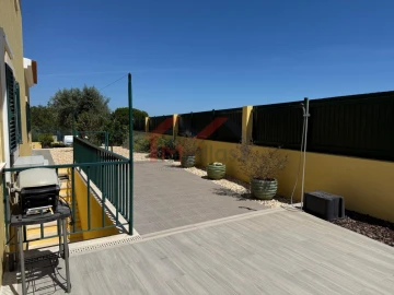 Moradia T2 para Venda em Almancil