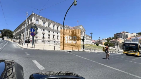 Apartamento T3 para Venda em Misericórdia