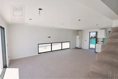 Moradia T1 para Venda em Santana