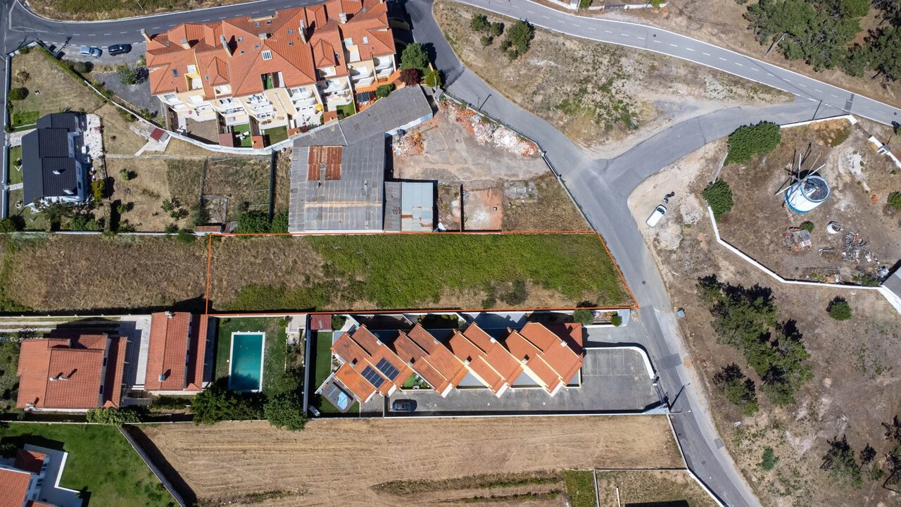 Terreno para Venda em Ericeira Foto 1