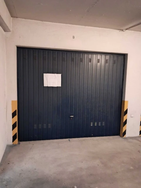 Loja para Venda em Torres Novas (São Pedro), Lapas e Ribeira Branca