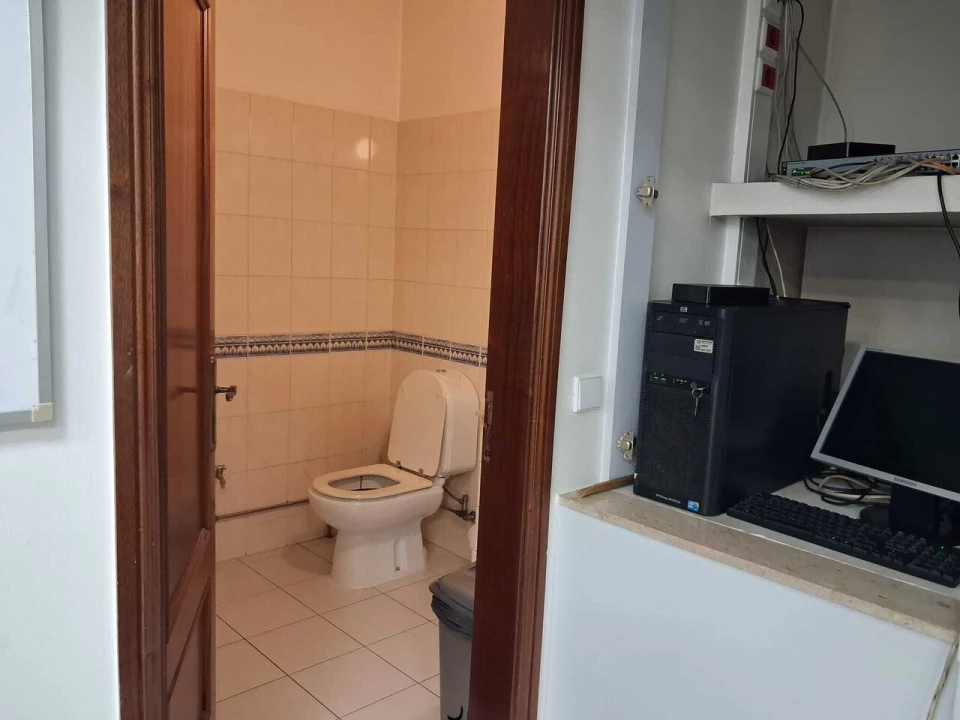 Armazém para Trespasse em Torres Novas (São Pedro), Lapas e Ribeira Branca Foto 8