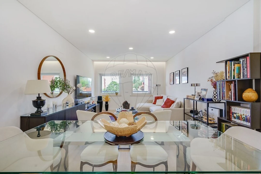 Apartamento T2 para Venda em Venteira Foto 4