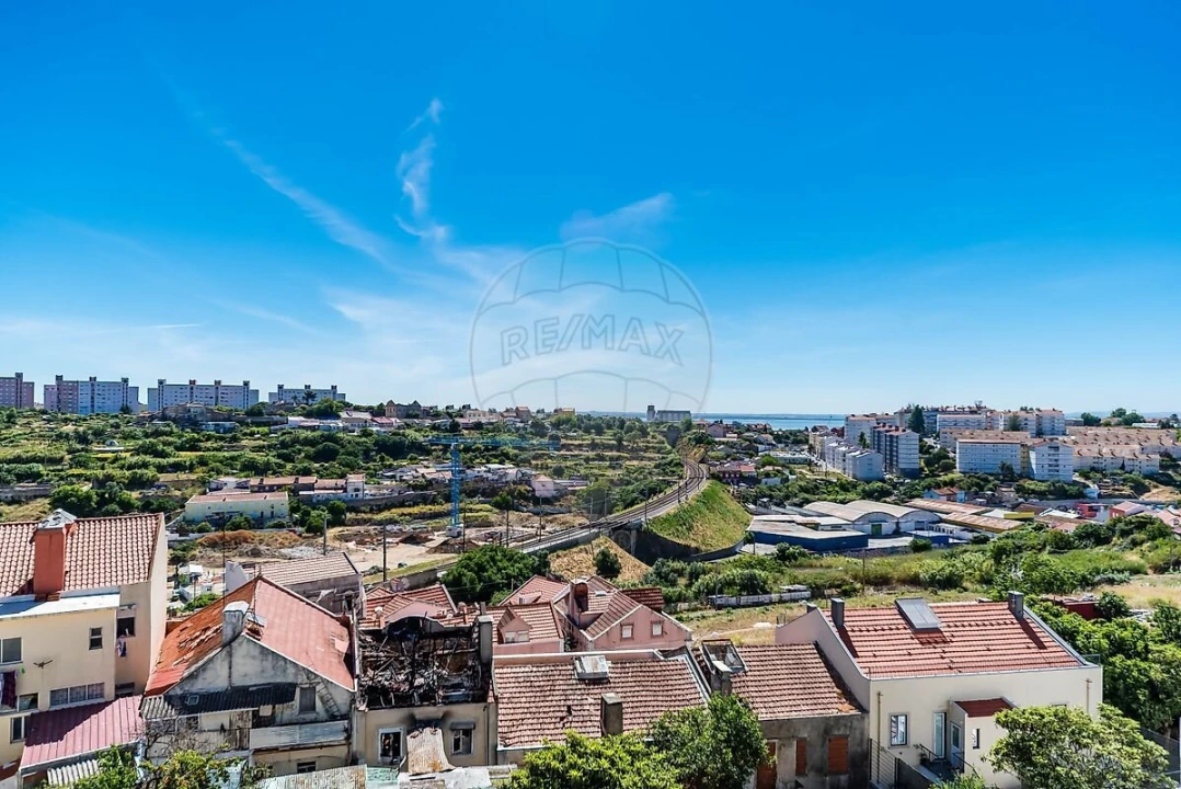 Apartamento T2 para Venda em Beato Foto 30