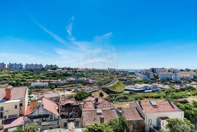 Apartamento T2 para Venda em Beato