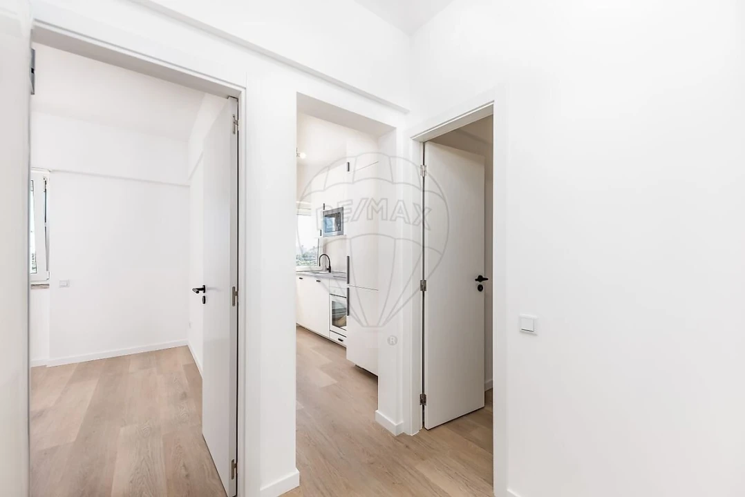Apartamento T2 para Venda em Beato Foto 12