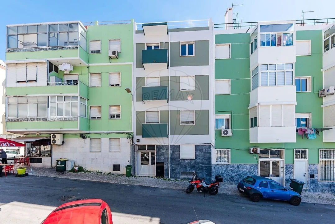 Apartamento T2 para Venda em Beato Foto 32