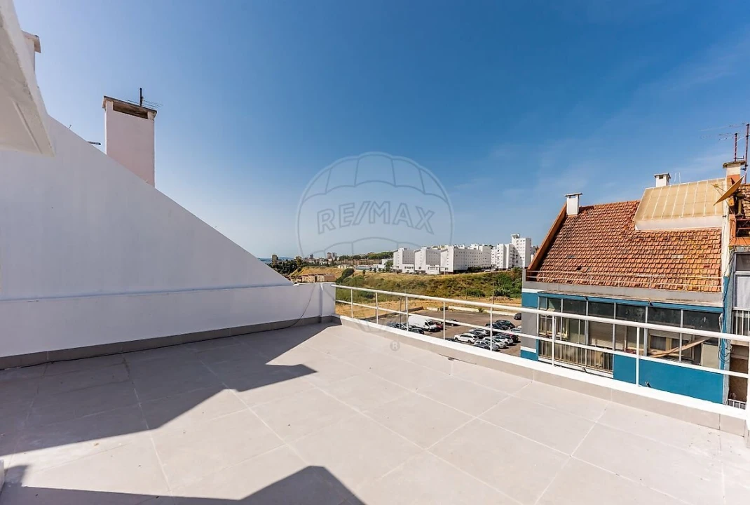 Apartamento T2 para Venda em Beato Foto 26