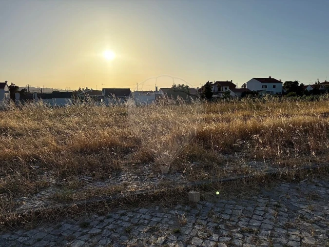 Terreno para Venda em Palmela Foto 2