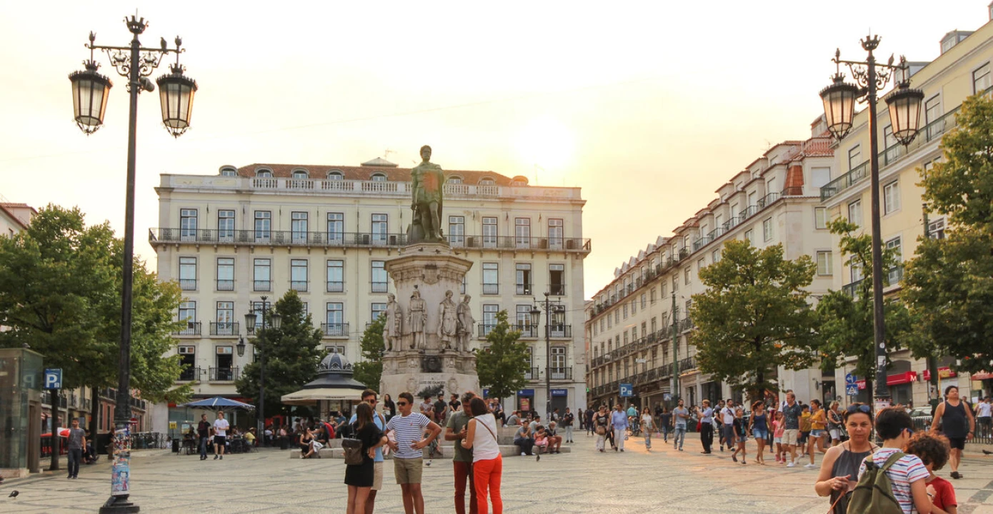 Apartamento T2 para Venda em Santa Maria Maior Foto 9