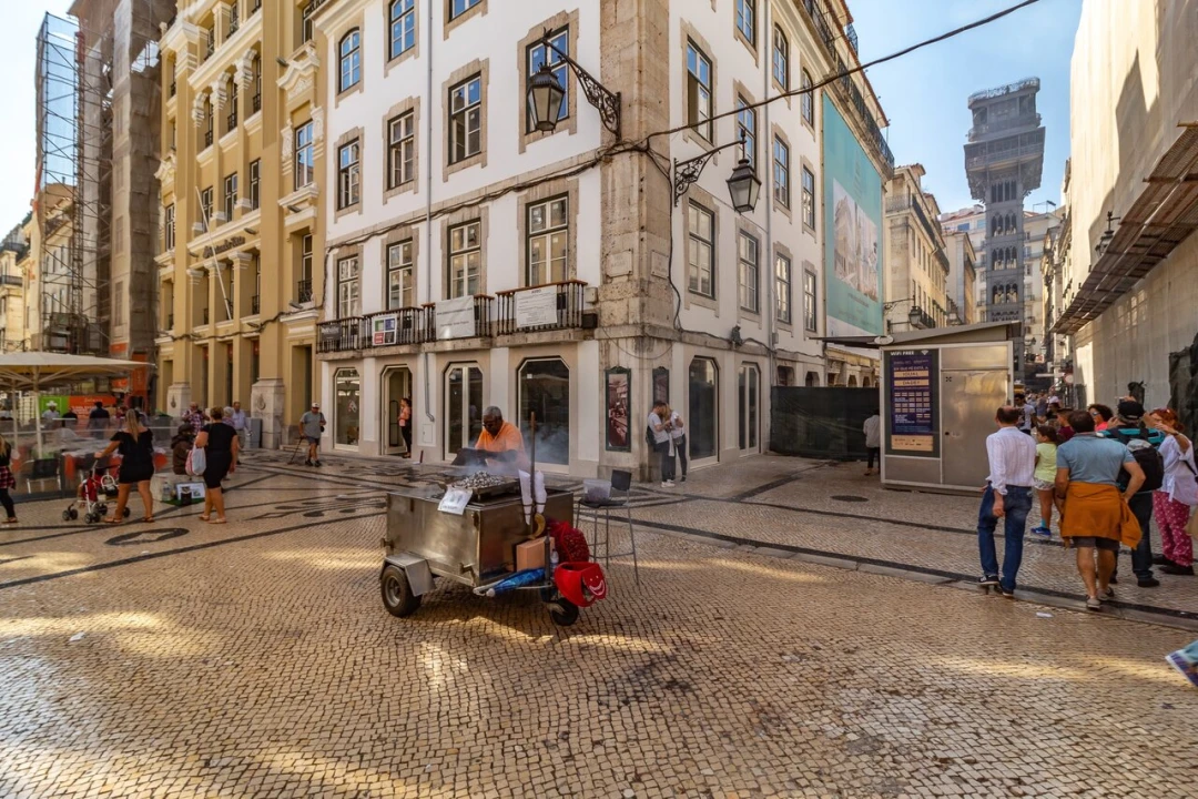 Apartamento T2 para Venda em Santa Maria Maior Foto 20